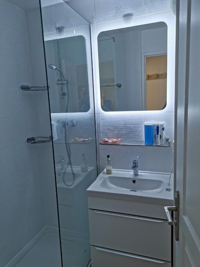 Appartement Renove, Piscine A Debordement, Vue Mer Cannes Exteriér fotografie