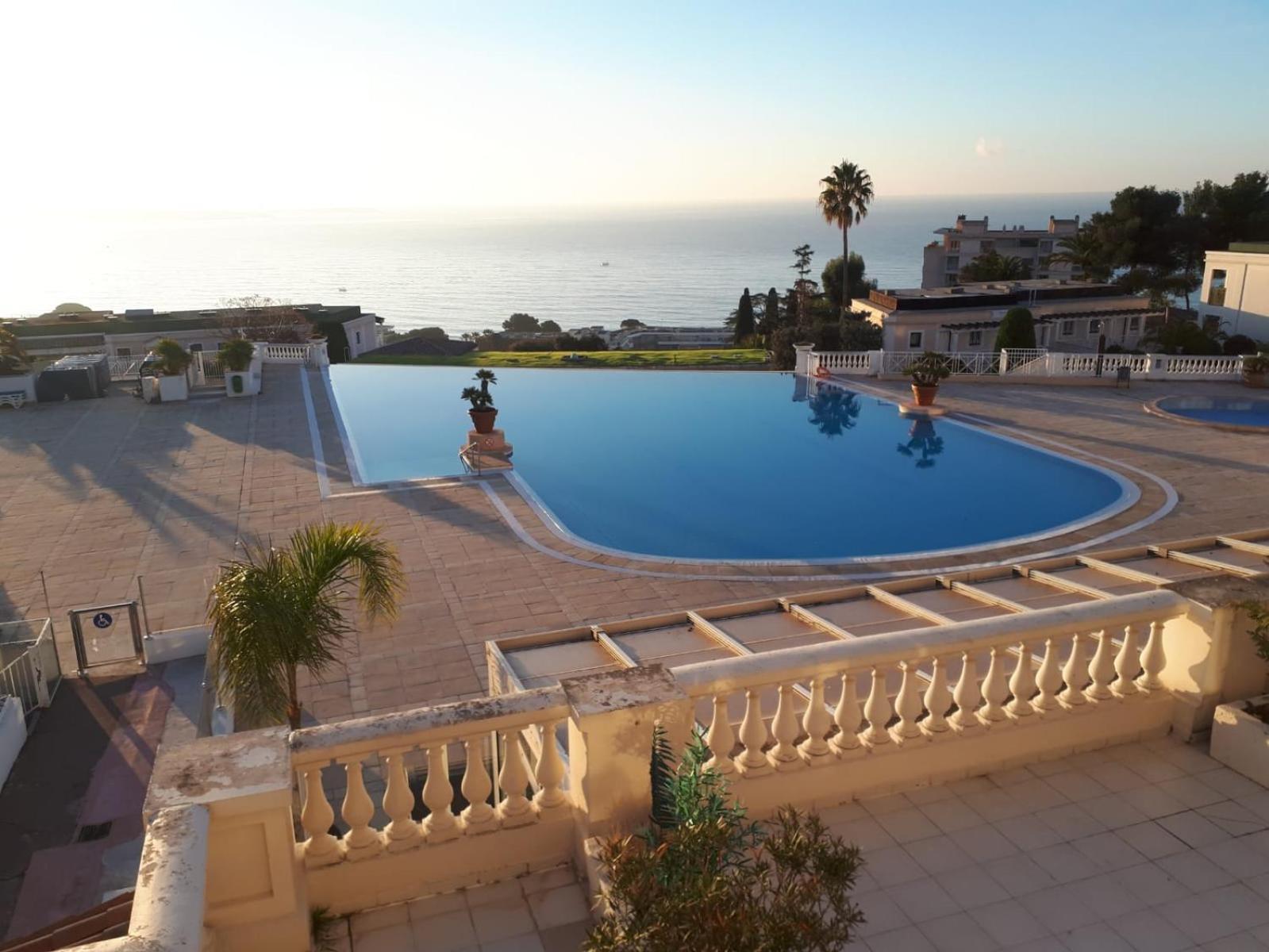 Appartement Renove, Piscine A Debordement, Vue Mer Cannes Exteriér fotografie